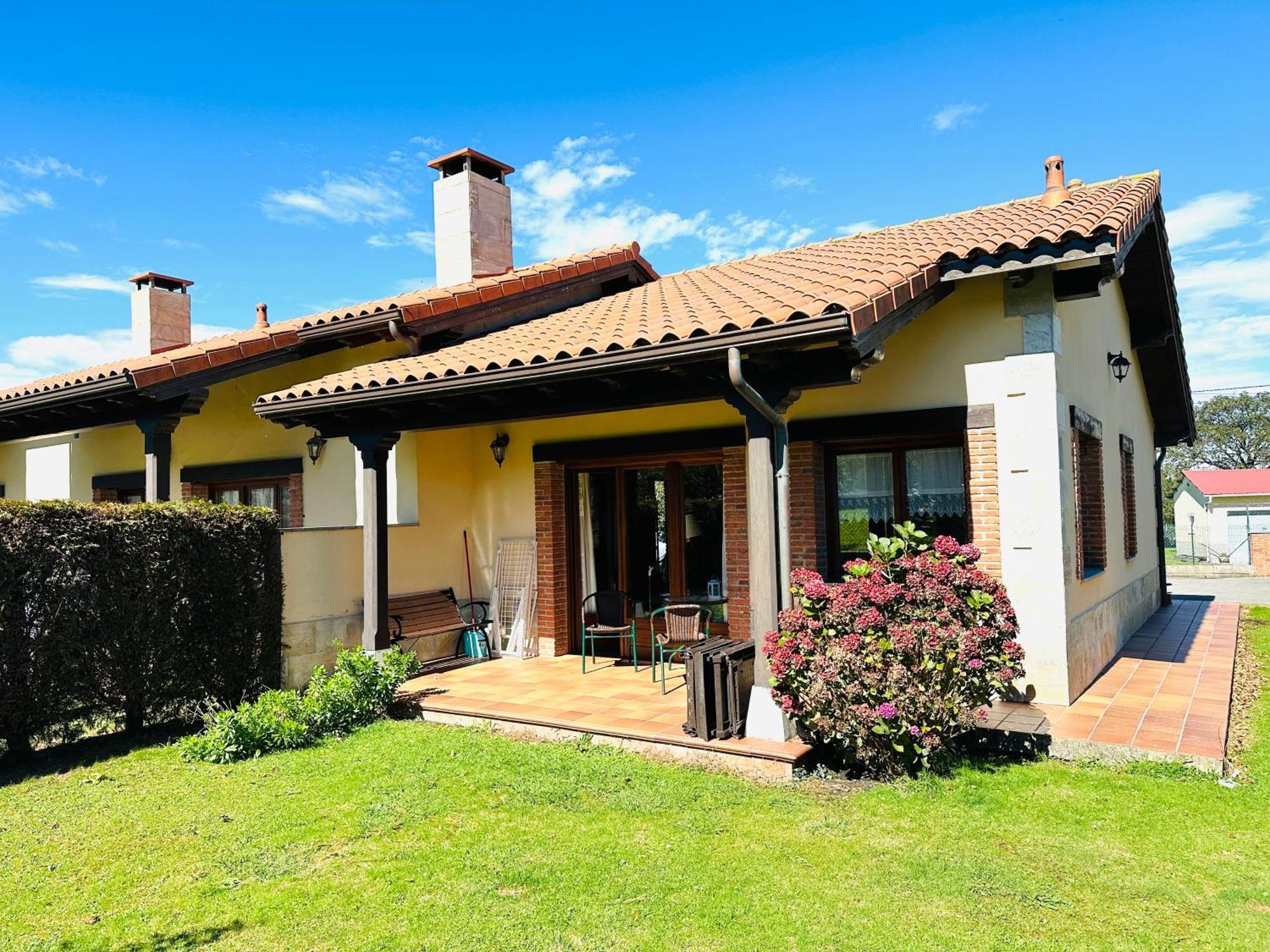 Apartamentos Rurales La Carbayala Oviñana Exterior foto